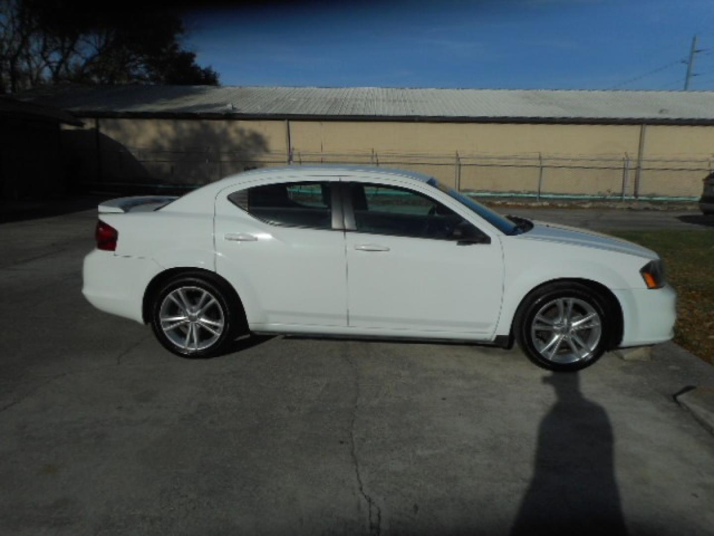 2014 WHITE DODGE AVENGER SE (1C3CDZAB5EN) , located at 10405 Abercorn Street, Savannah, GA, 31419, (912) 921-8965, 31.988262, -81.131760 - Photo#4